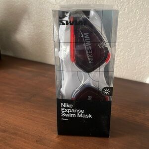 Nike Expanse swim mask